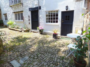 Romantic hideaway in old harbour area